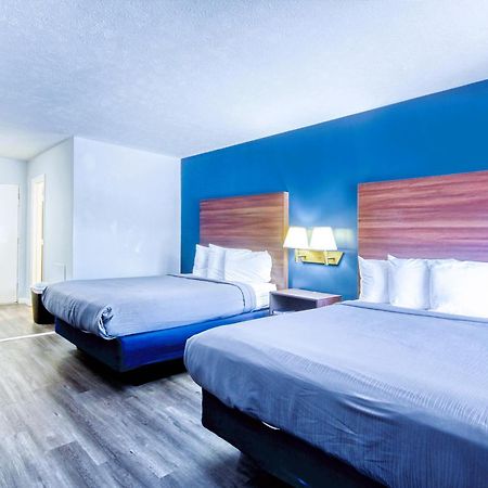 South Seas Ocean Front Hotel Миртъл Бийч Екстериор снимка